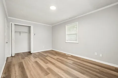 6147 E 40th Street Indianapolis IN 46226