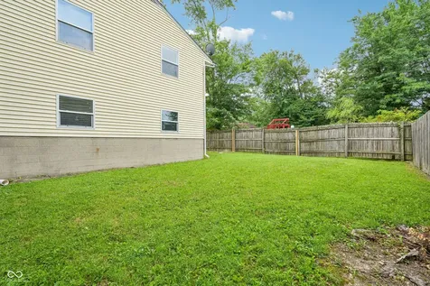 6147 E 40th Street Indianapolis IN 46226