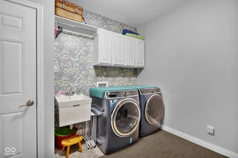 5901 Chartwell Drive Bargersville IN 46106