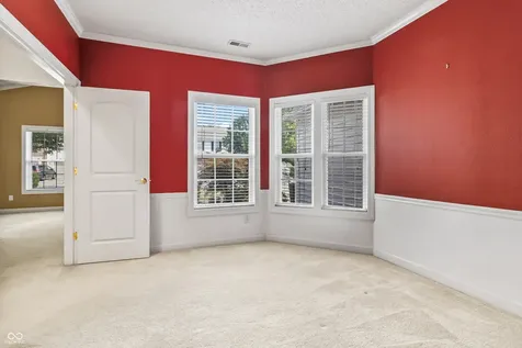 10617 Brooks Street Indianapolis IN 46234