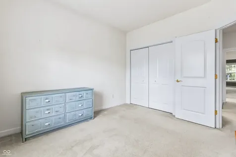 10617 Brooks Street Indianapolis IN 46234