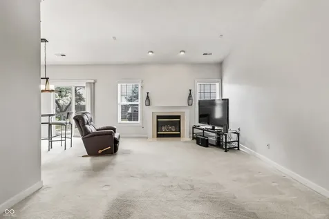 10617 Brooks Street Indianapolis IN 46234
