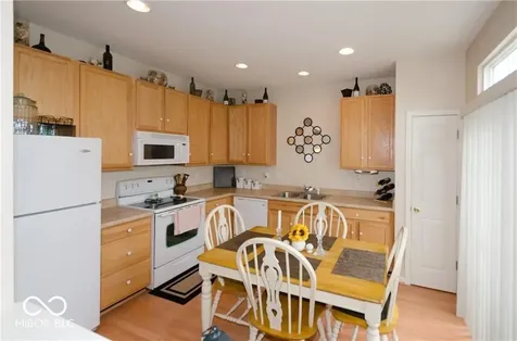 4023 Much Marcle Drive Zionsville IN 46077