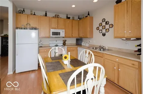 4023 Much Marcle Drive Zionsville IN 46077
