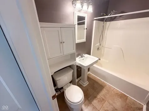 2308 E 69th Street Indianapolis IN 46220