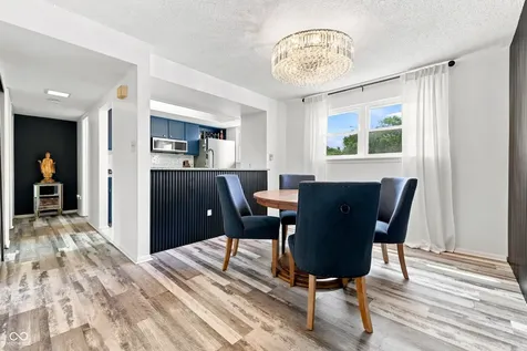 3042 Lake Shore Drive Indianapolis IN 46205