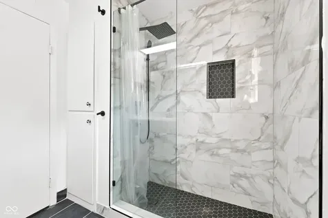 3042 Lake Shore Drive Indianapolis IN 46205