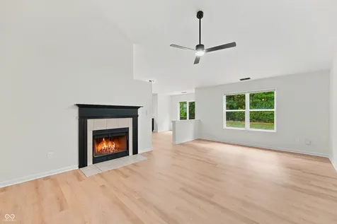 2115 Sotheby Lane Indianapolis IN 46239