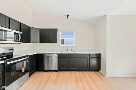 2115 Sotheby Lane Indianapolis IN 46239
