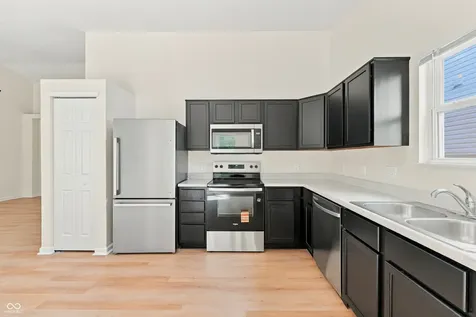 2115 Sotheby Lane Indianapolis IN 46239