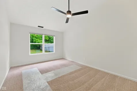 2115 Sotheby Lane Indianapolis IN 46239