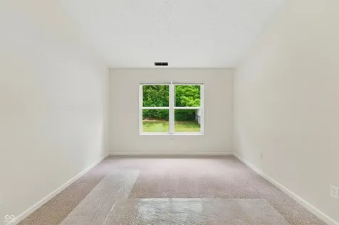 2115 Sotheby Lane Indianapolis IN 46239