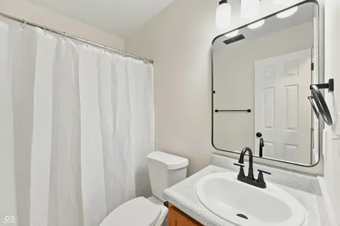 2115 Sotheby Lane Indianapolis IN 46239