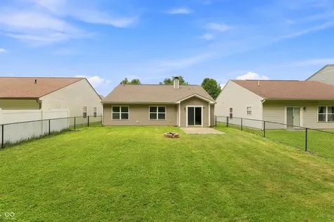 2115 Sotheby Lane Indianapolis IN 46239
