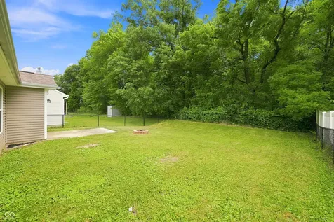 2115 Sotheby Lane Indianapolis IN 46239