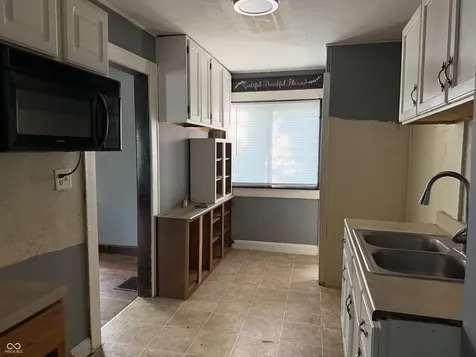1415 Nelson Avenue Indianapolis IN 46203