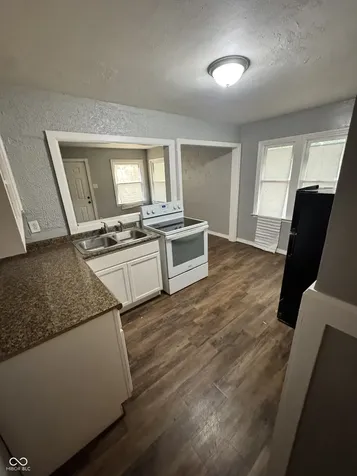 1713 N Rural Indianapolis IN 46218