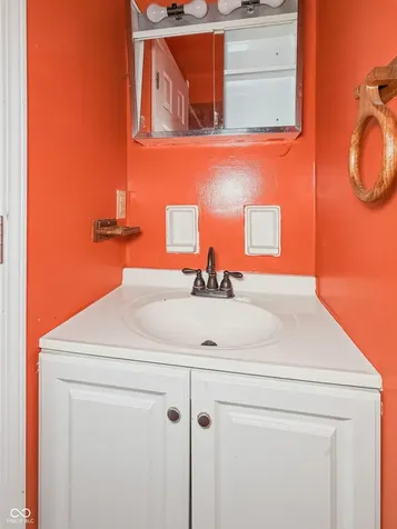 9520 Burrwood Court Indianapolis IN 46235