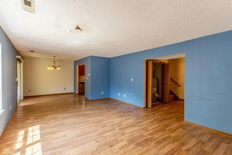 6739 Wandering Way Indianapolis IN 46241