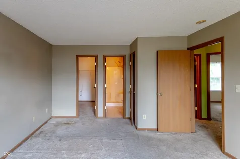 6739 Wandering Way Indianapolis IN 46241