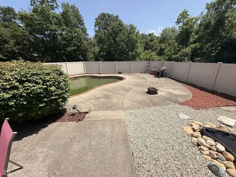 8617 Trumpeter Drive Indianapolis IN 46234