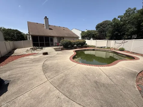 8617 Trumpeter Drive Indianapolis IN 46234