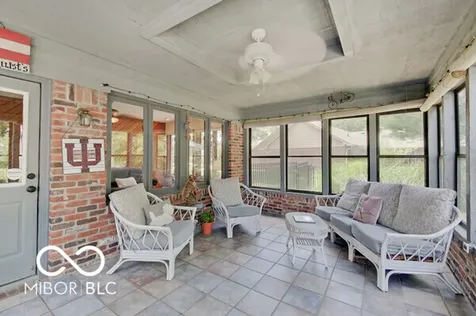 260 Lake Drive Greenwood IN 46142