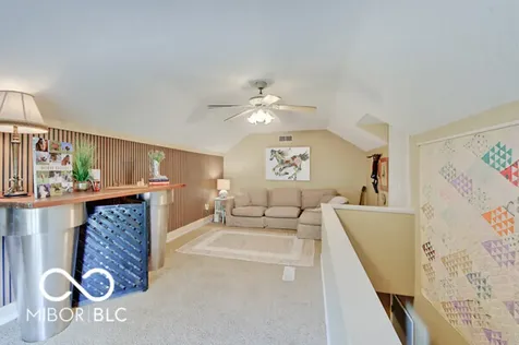 260 Lake Drive Greenwood IN 46142
