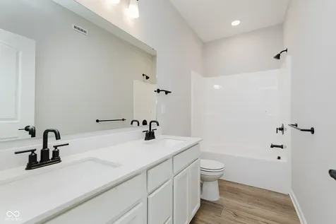 1769 Gualandri Lane Westfield IN 46074