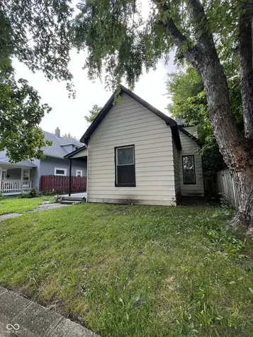 406 N Denny Indianapolis IN 46201