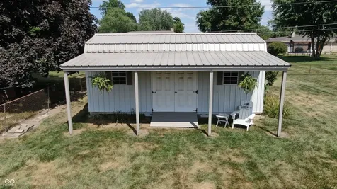209 Kirk Drive W Indianapolis IN 46234
