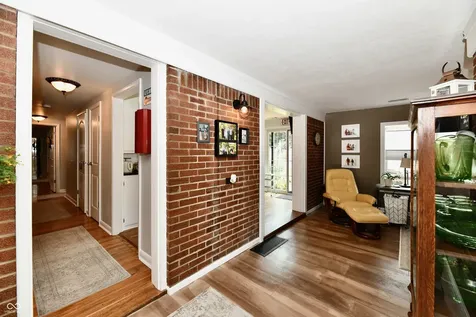 209 Kirk Drive W Indianapolis IN 46234