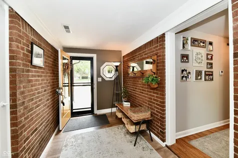 209 Kirk Drive W Indianapolis IN 46234