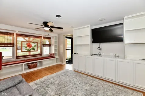 209 Kirk Drive W Indianapolis IN 46234