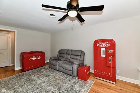 209 Kirk Drive W Indianapolis IN 46234