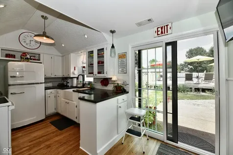 209 Kirk Drive W Indianapolis IN 46234