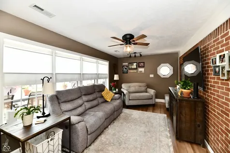 209 Kirk Drive W Indianapolis IN 46234