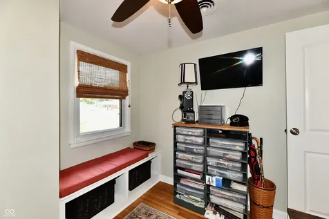 209 Kirk Drive W Indianapolis IN 46234