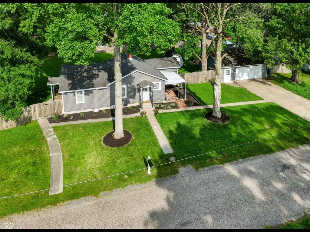 1702 N Campbell Avenue Indianapolis IN 46218