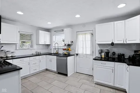 1702 N Campbell Avenue Indianapolis IN 46218