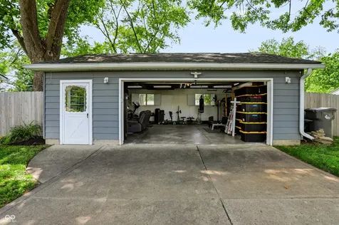 1702 N Campbell Avenue Indianapolis IN 46218