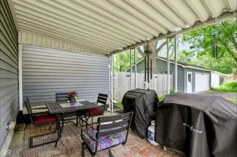 1702 N Campbell Avenue Indianapolis IN 46218