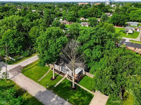 1702 N Campbell Avenue Indianapolis IN 46218
