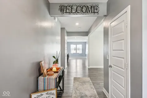 10358 Pronghorn Lane Indianapolis IN 46239