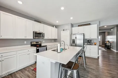 10358 Pronghorn Lane Indianapolis IN 46239