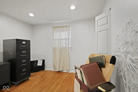 9 Kiefer Court Beech Grove IN 46107