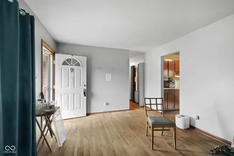 9 Kiefer Court Beech Grove IN 46107