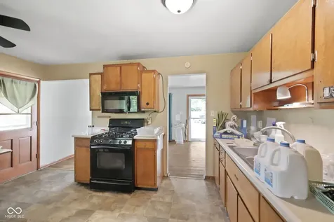 9 Kiefer Court Beech Grove IN 46107