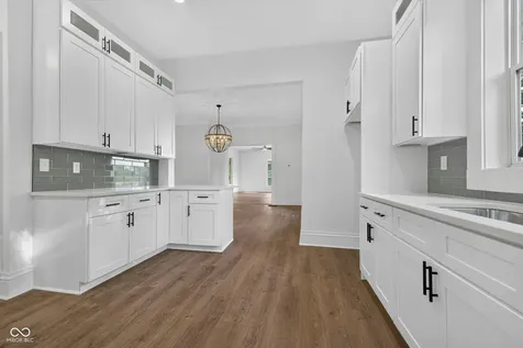 222 Douglas Street Greenfield IN 46140