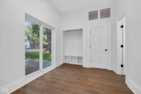 222 Douglas Street Greenfield IN 46140